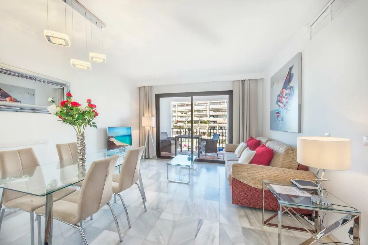Appartement Jardines Del Puerto à Marbellac