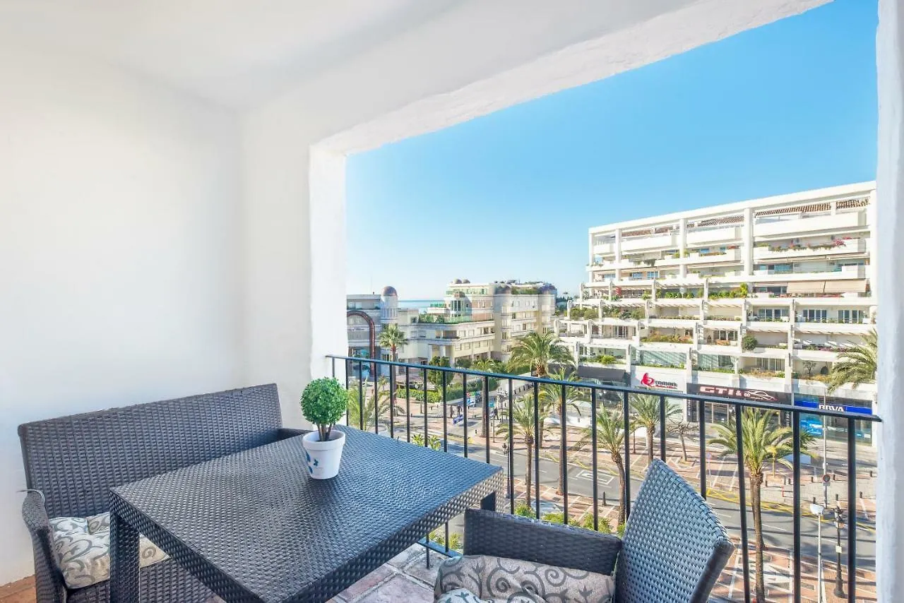 Appartement Jardines Del Puerto à Marbellac